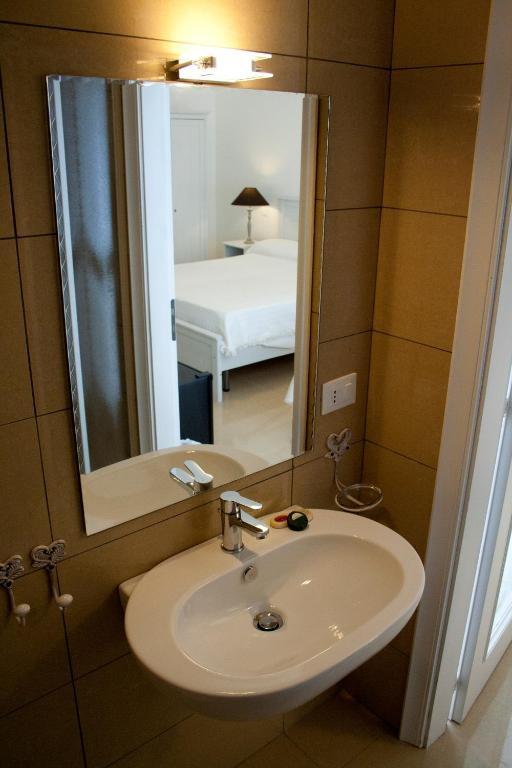 B&B Artemide เลชเช ห้อง รูปภาพ
